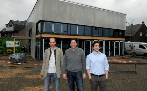Norbert Bohn und Klaus Becker sind die Geschäftsführer der Bäckerei-Kette Schollin. Andreas Hirsch vertritt die Investorseite (v.l.).
